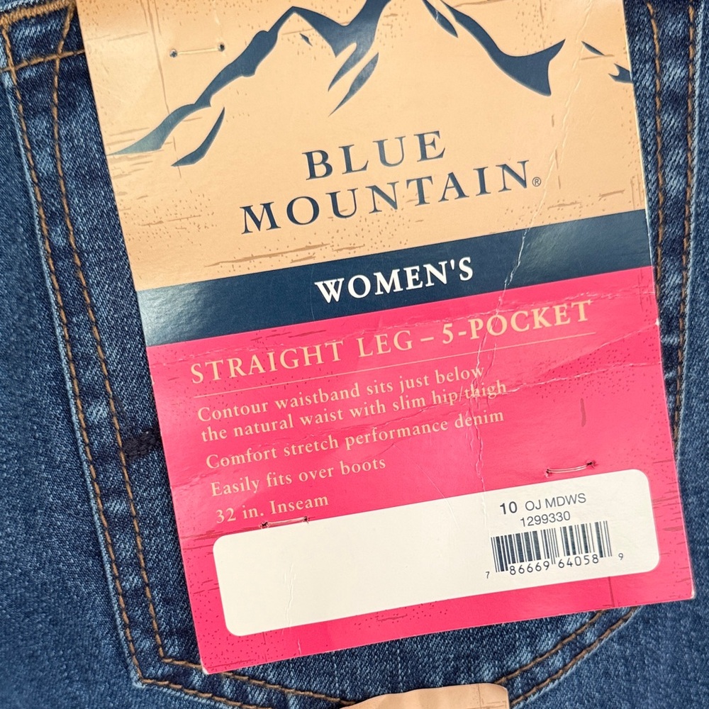 Blue Mountain Classic Straight Leg Women's Jeans - Picture 3 of 5